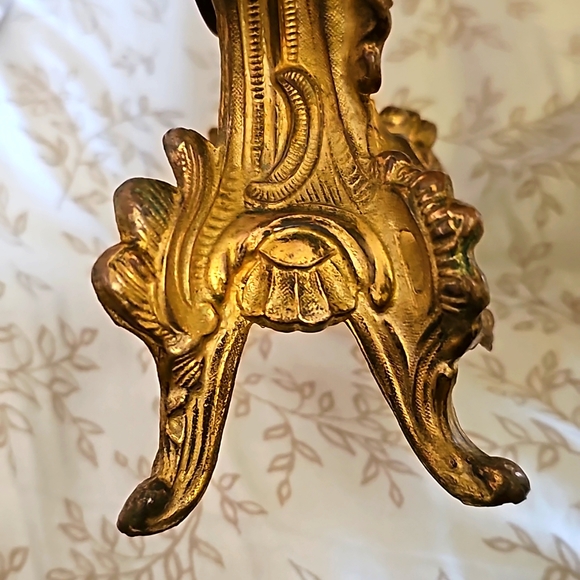 Art Nouveau Legged Gold Clock - Picture 7 of 8